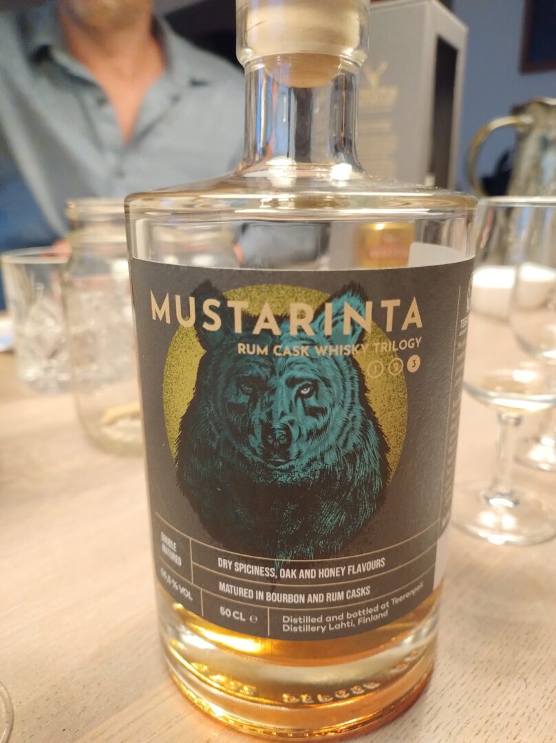 Mustarinta